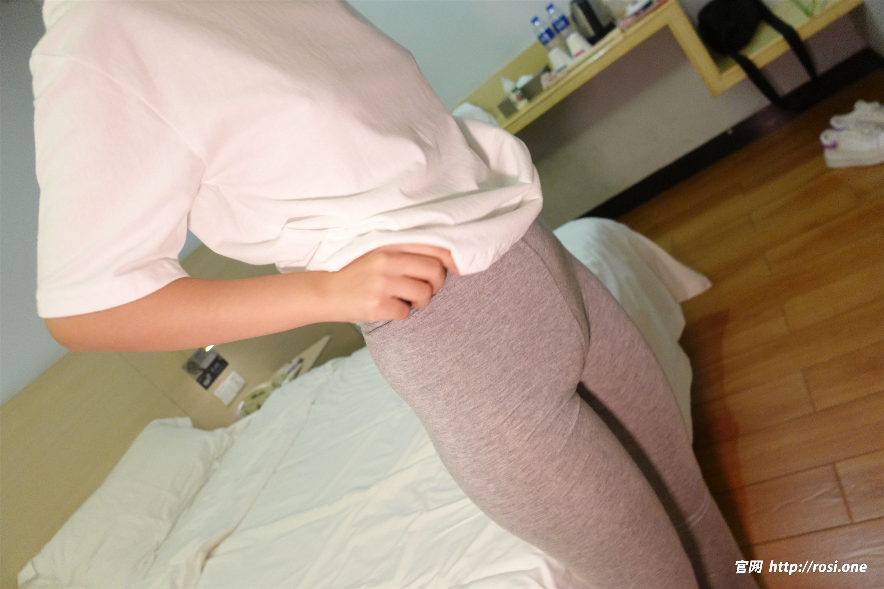 ROSI写真 2022.12.29 NO.4042